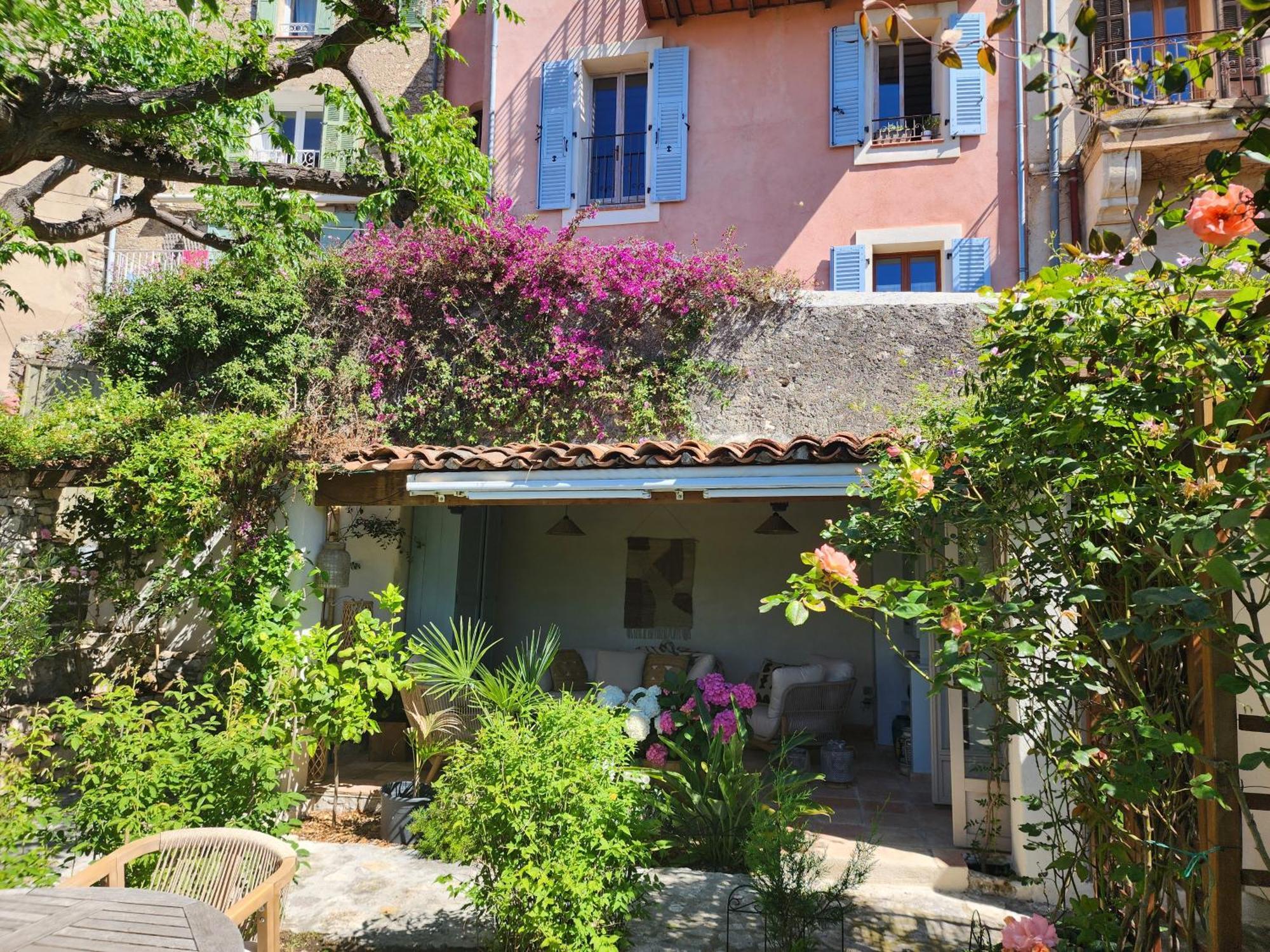 La Belle Histoire Bed & Breakfast Claviers Екстериор снимка